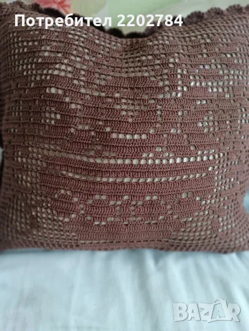 Декоративни възглавници на една кука и с бродерия, снимка 16 - Възглавници - 46883410