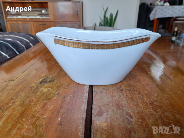 Стара порцеланова сосиера #6