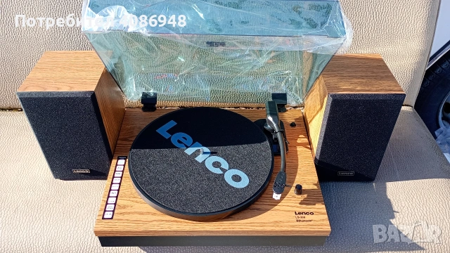 грамофон Lenko Bluetooth, чисто нов 
