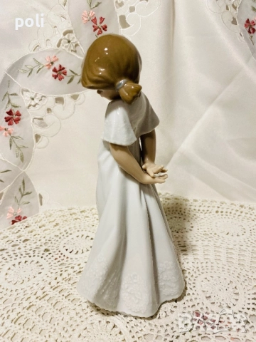 порцеланова статуетка, снимка 3 - Статуетки - 52243438