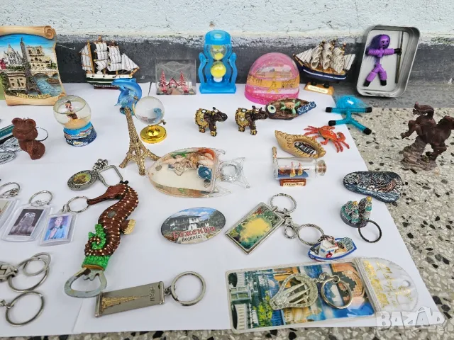 магнитчета,ключодържатели ,сувенири от света, снимка 8 - Колекции - 48637500