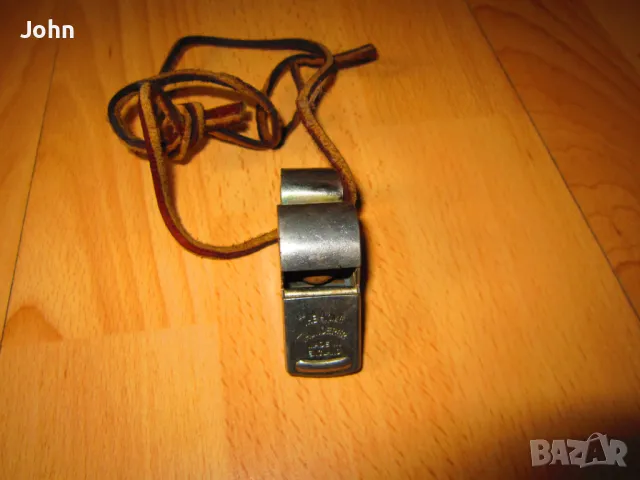 Професионална Съдийска Полицейска Свирка Англия