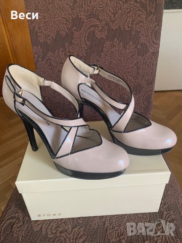 Обувки, снимка 1 - Дамски обувки на ток - 42562522