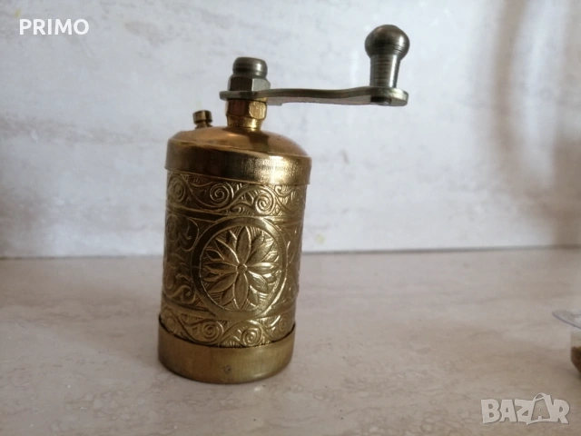 Мелничка с подправки, снимка 7 - Антикварни и старинни предмети - 53736254