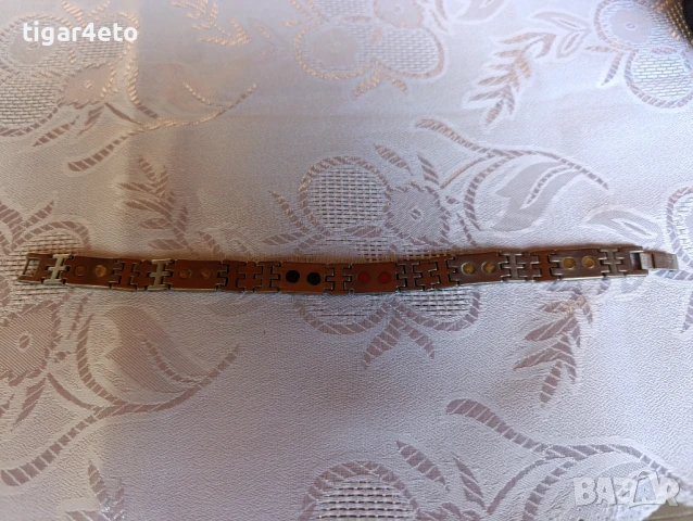 Магнитна гривна от титан за високо кръвно