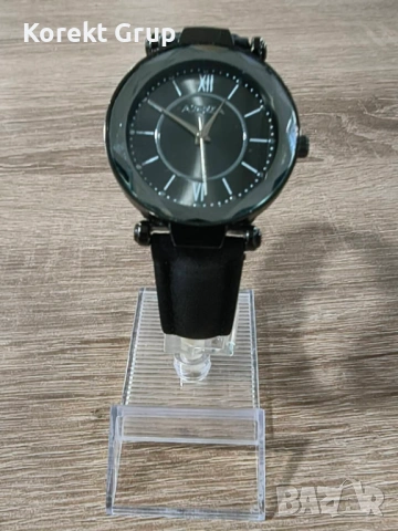  Дамски часовник SERPACO GmbH & Co