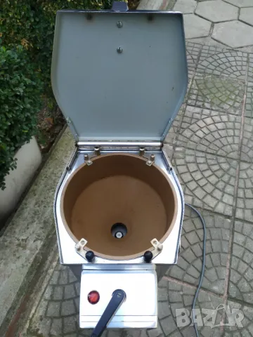 Професионална кафе мелачка Bizerba 380 v, снимка 11 - Кафе машини - 50194649