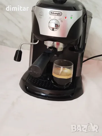 Кафе машина за еспресо Delonghi , снимка 12 - Кафемашини - 55888757