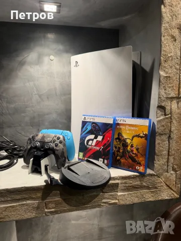 КАТО ЧИСТО НОВ PS5 Disc + 2 джойстика + много подаръци