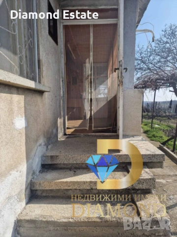 Едноетажна къща в село Татарево, общ. Първомай, снимка 5 - Къщи - 53859193