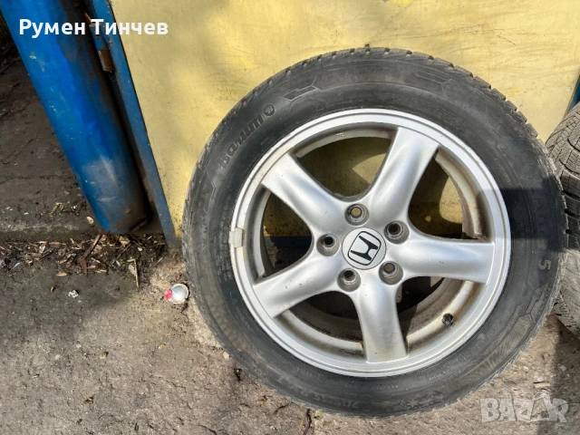 Джанти с зимни гуми от Хонда 16 ко, снимка 2 - Гуми и джанти - 53808574