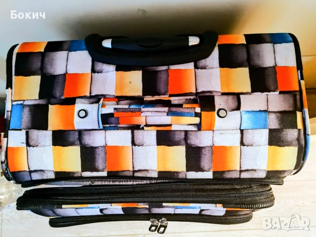 Използван мек куфар ESTIL, среден, 72/45/30-35см с разширител, снимка 2 - Други стоки за дома - 51136949