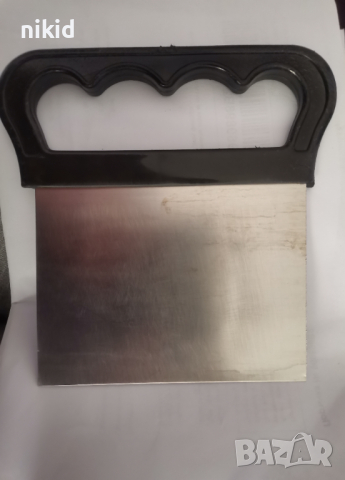 Метална шпатула нож широка за заглаждане на торта крем и рязане на тесто