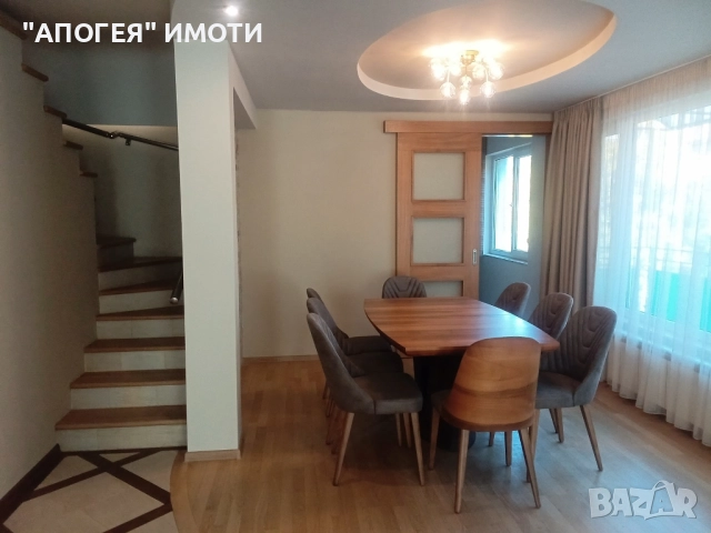 ИЗИСКАН, Просторен трети етаж, Център гр. Пловдив - 270 кв.м с възможност за ГАРАЖ под наем, снимка 9 - Апартаменти - 52086131