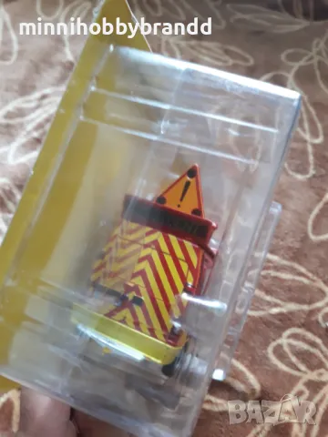 Mercedes 316 CDI Peugeot J5 Iveco Dayli 4x4 Renault Master Iveco Dayli 1.43 Scale Hachette, снимка 6 - Колекции - 50300547