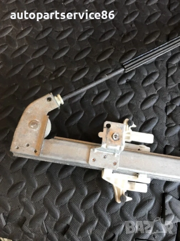 Регулатор на прозорец за предна дясна врата за Peugeot C8, 807 (2002-2007), снимка 3 - Части - 53780677