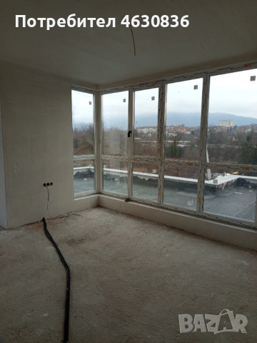 Продавам тристаен апартамент без комисионна 