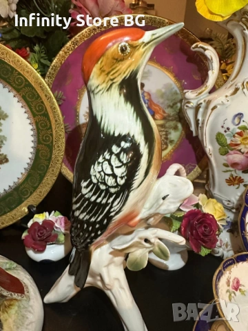 🕊️ Volkstedt Karl Ens Germany – „Кълвачът“ – Изящество и Немска Прелест 🕊️, снимка 2 - Антикварни и старинни предмети - 53466402