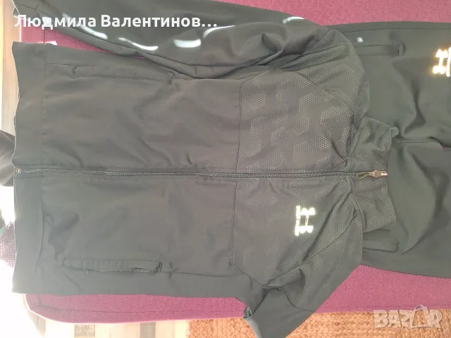 Екип на Under Armoud, снимка 2 - Спортни дрехи, екипи - 56244564