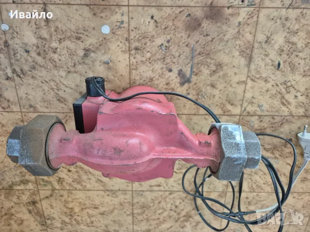 Помпа за парно отопление, котле, камина и др  Grundfos 50-75 w, снимка 3 - Водни помпи - 56112642