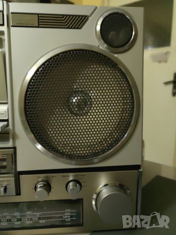 Akai aj 500-FS Касетофон , снимка 6 - Радиокасетофони, транзистори - 41397077