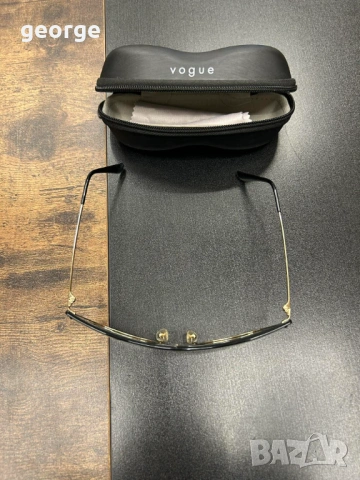 Слънчеви очила Vogue VO 4149 848, снимка 8 - Слънчеви и диоптрични очила - 53469012