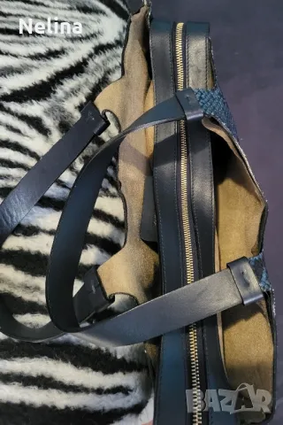 Продавам дамска чанта естествена кожа , снимка 4 - Чанти - 48323132