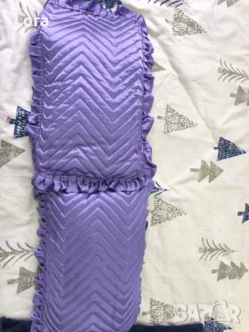 Чисто нова постелка (шалте) за спалня 200/220 с две малки възглавници, снимка 2 - Спално бельо - 48635912