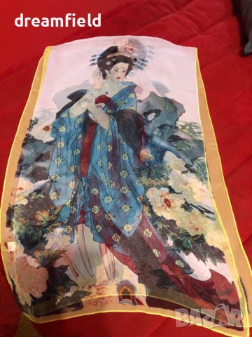 Копринен шал с Японски мотиви
