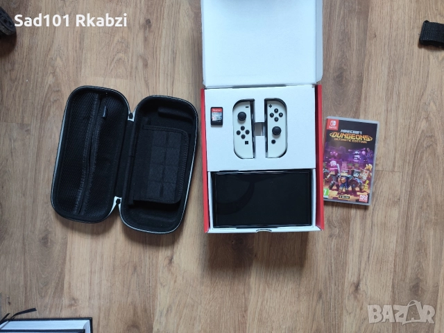 Nintendo switch OLED white + 2 игри 