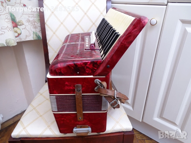 Акордеон Велтмайстер 80 баса, снимка 11 - Акордеони - 52802958