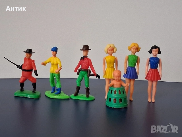 ЛОТ Стари Играчки от Шоколадови Яйца Kinder , снимка 2 - Колекции - 53386485