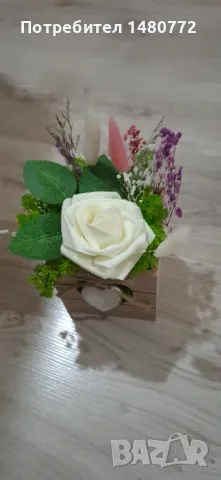 Дървени кашпи с цветя и скандинавски мъх , снимка 6 - Декорация за дома - 48523781