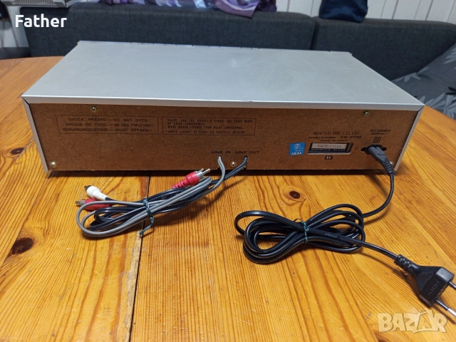 Стерео касетен дек Akai CS-F110, снимка 9 - Декове - 53354655