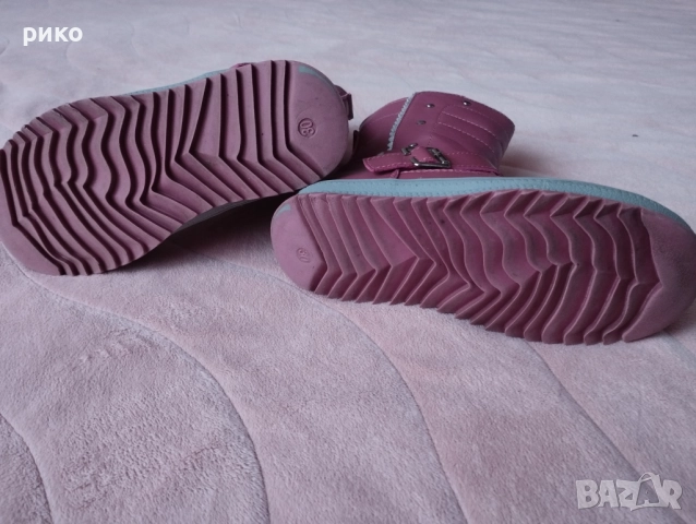 Зимни ботушки , снимка 4 - Детски боти и ботуши - 52892045