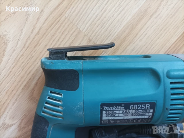 винтоверт за гипсокартон Макита 6825, снимка 5 - Винтоверти - 50739938