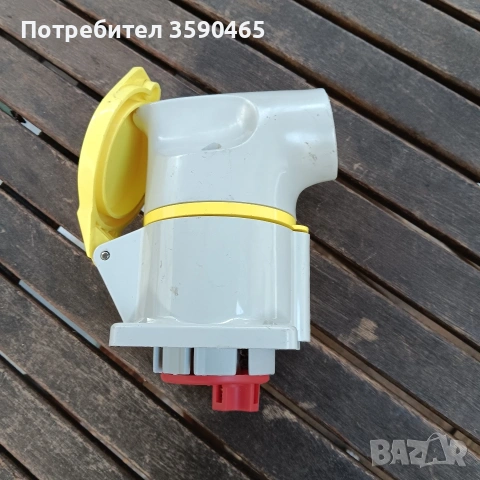 Трифазен щепсел и контакт, снимка 2 - Ключове, контакти, щепсели - 53624162