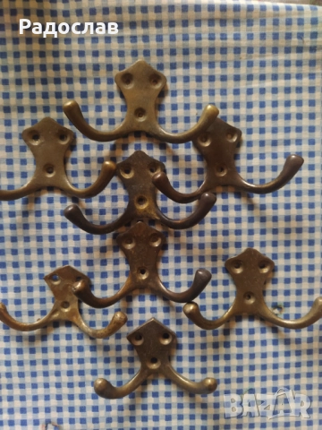 стари стенни закачалки 