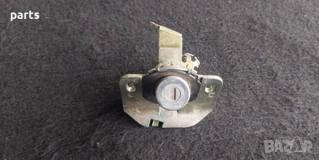 Ключалка Заден Капак Лексус ИС200 N