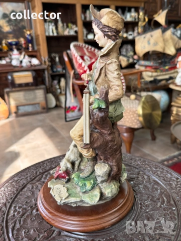 Италианска фигура -„Младият ловец с куче“. №7947, снимка 6 - Колекции - 53824315