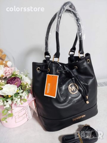 Черна чанта Michael Kors  код SG244, снимка 2 - Чанти - 40082533