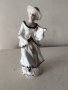 порцеланова статуетка, снимка 1