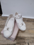 официална бели обувки с токче, снимка 1 - Детски обувки - 44817641