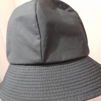 Черна шапка идиотка, снимка 5 - Шапки - 40228972