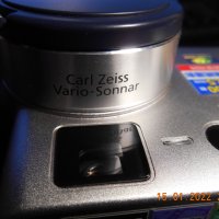 Sony Cyber-shot DSC-S70 3.1MP - vintage 2000, снимка 10 - Фотоапарати - 35758054