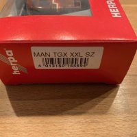 MAN TGX XXL SZ - мащаб 1:87 на Herpa модела е нов в опаковката си, снимка 5 - Колекции - 42314881