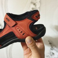 туристически сандали Ecco Anatomical  toe grip area номер 38, снимка 3 - Сандали - 40981942