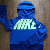 Nike Boys Therma GFX Hoodie - страхотно юношеско горнище, снимка 4 - Детски анцузи и суичери - 35734071