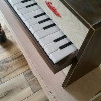 Винтажно пиано музикално  играчка Golden DDR немецки, снимка 1 - Музикални играчки - 44310079