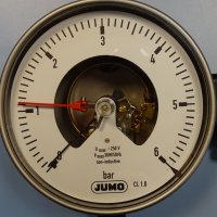 Ел. контактен Манометър JUMO Ф160, 6 bar pressure gauge with alarm contact, снимка 3 - Резервни части за машини - 39374033